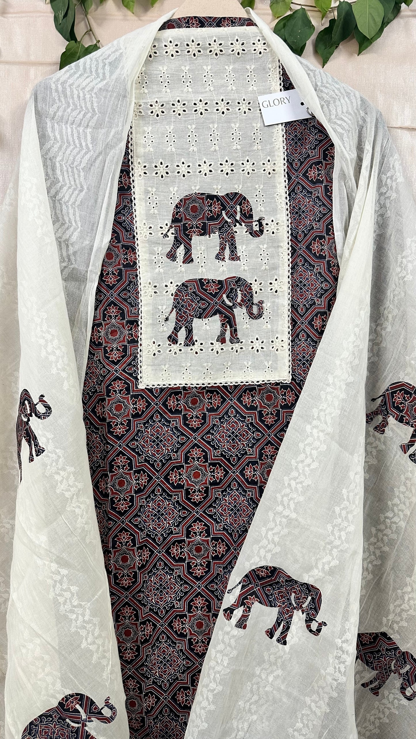 Ajrak Hathi