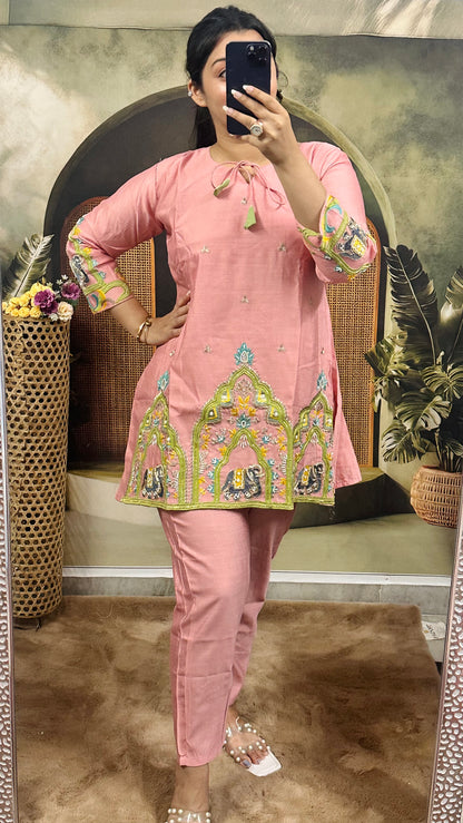 Naaz Cord set