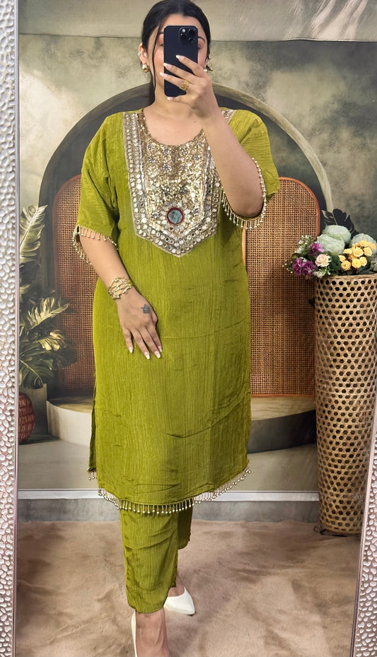 Gulnoor Set