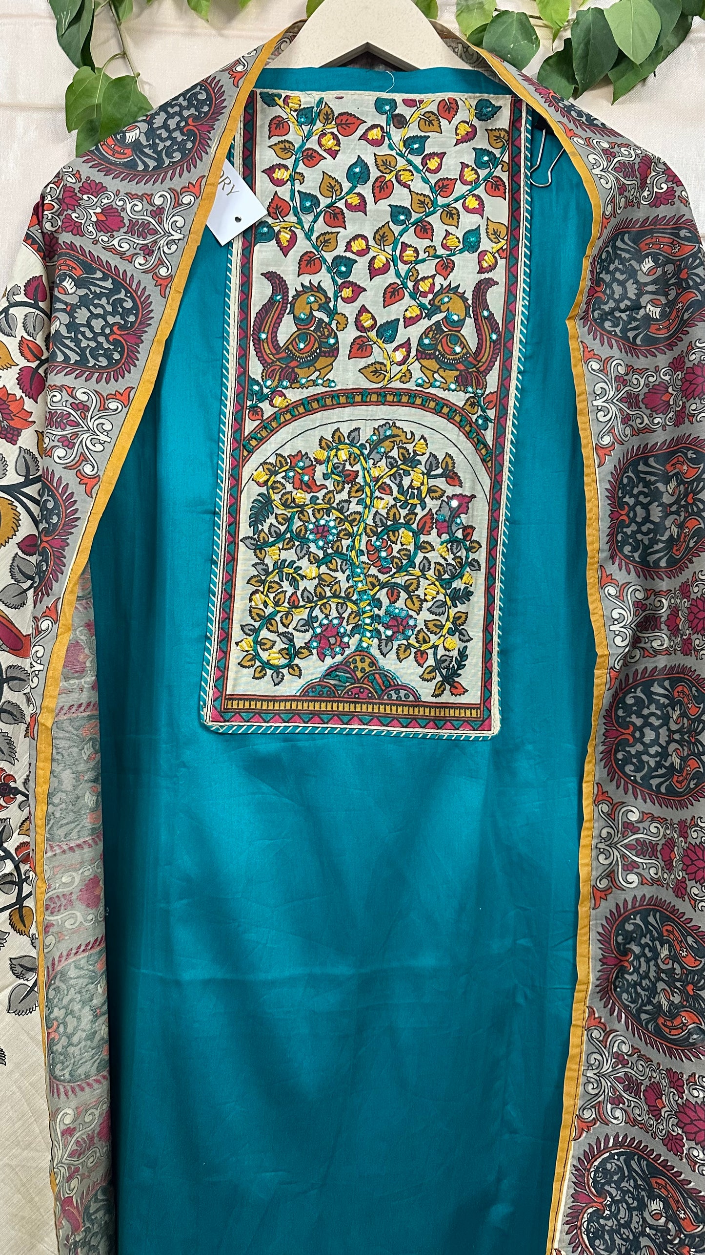 Kalamkari Elegance Set